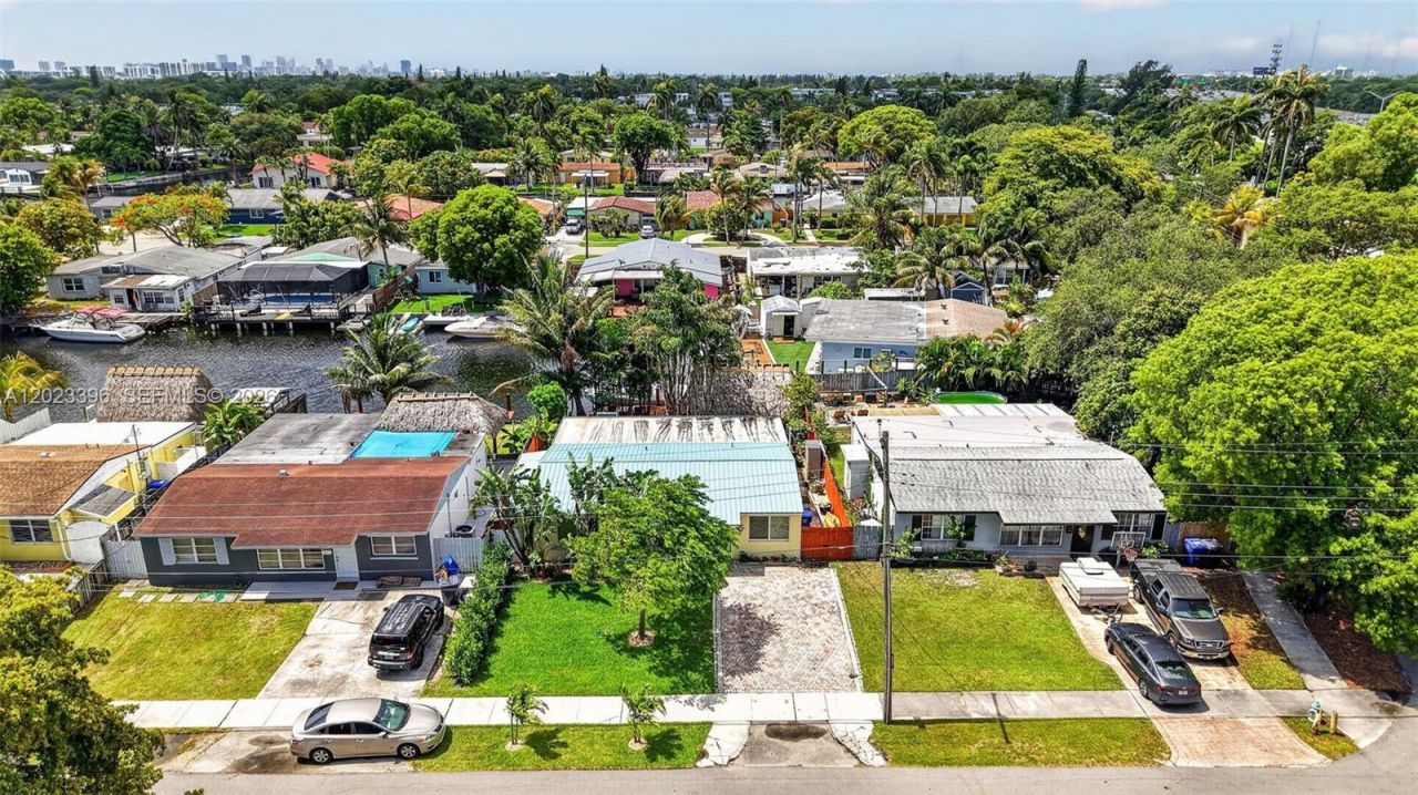 2730 Sherman St, Hollywood, FL 33020 Photo