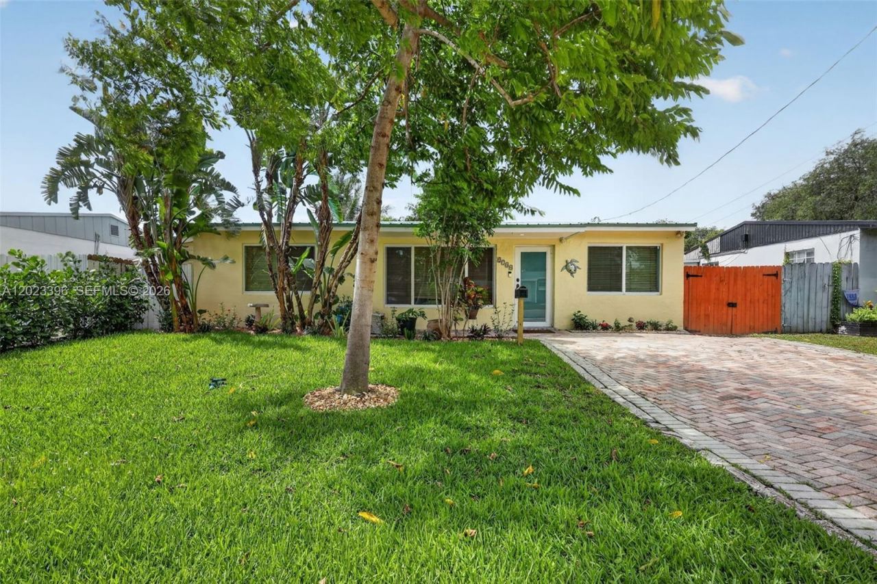 2730 Sherman St, Hollywood, FL 33020 Photo