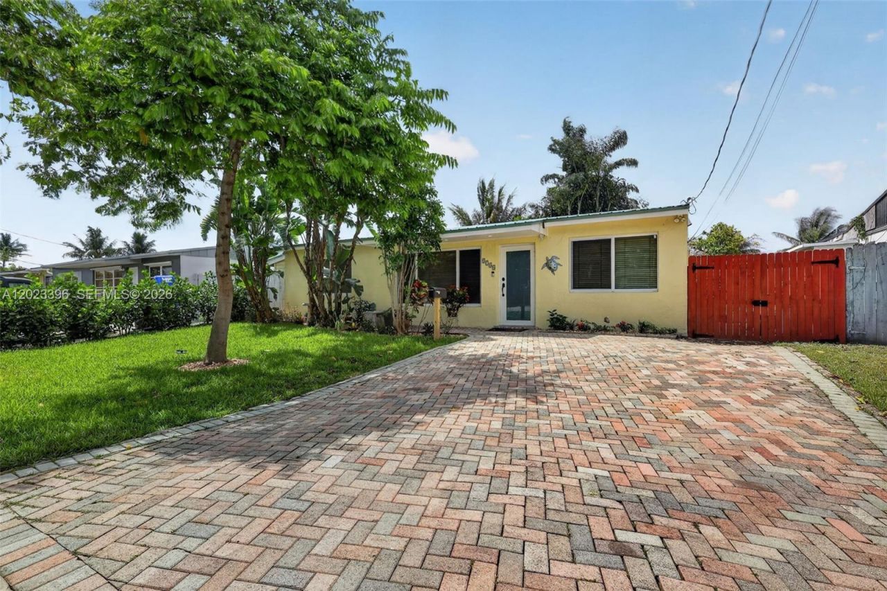 2730 Sherman St, Hollywood, FL 33020 Photo