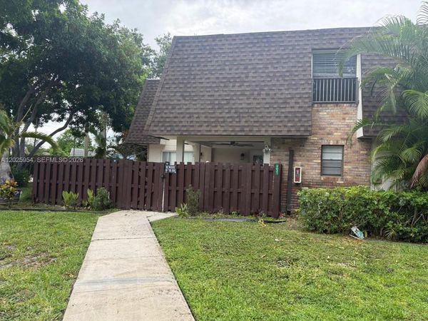 2621 NW 99th Ave, Unit 2621, Coral Springs, FL 33065