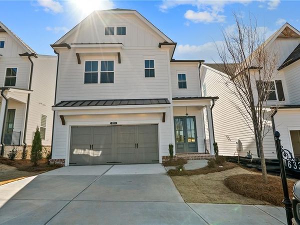 135 Herring Drive, Hoschton, GA 30548