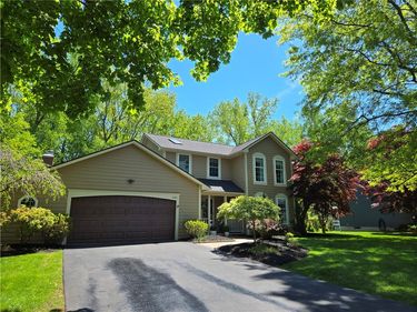 1081 Bright Stream, Webster, NY 14580