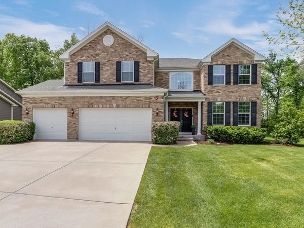 1612 Bur Oak Drive , Hoffman Estates, IL 60192