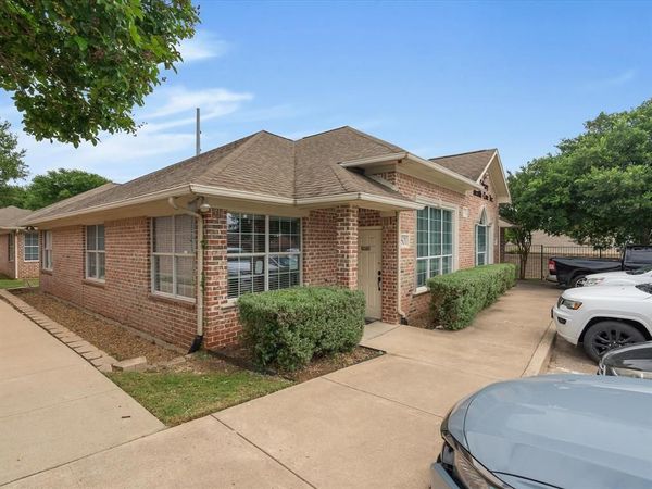 2840 Keller Springs Road , Unit 801, Carrollton, TX 75006