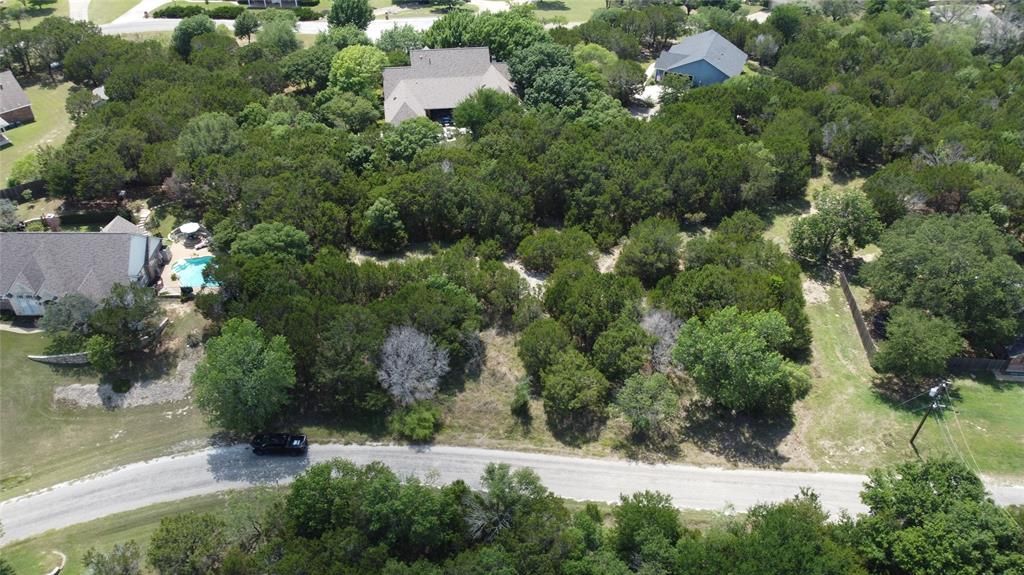 300 Summit Edge Drive, Glen Rose, TX 76043 Main Photo