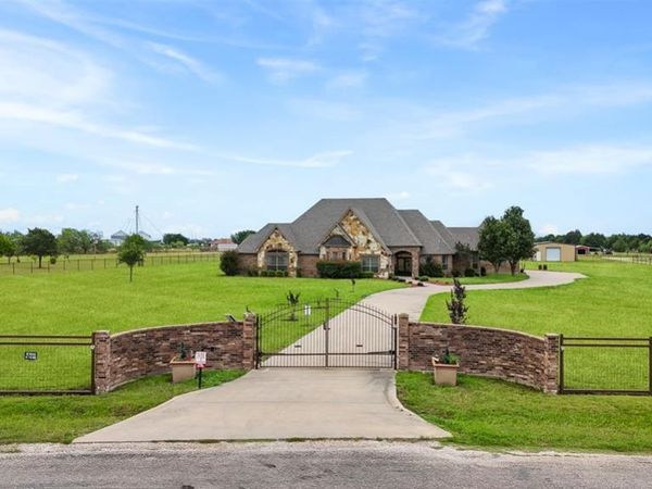 219 Mohundro Road, Ferris, TX 75125