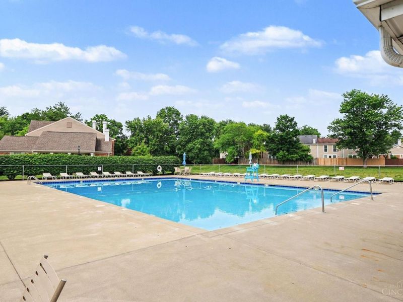 906 Woodlyn Drive N, Unit 4, Anderson Twp, OH 45230 Photo 23