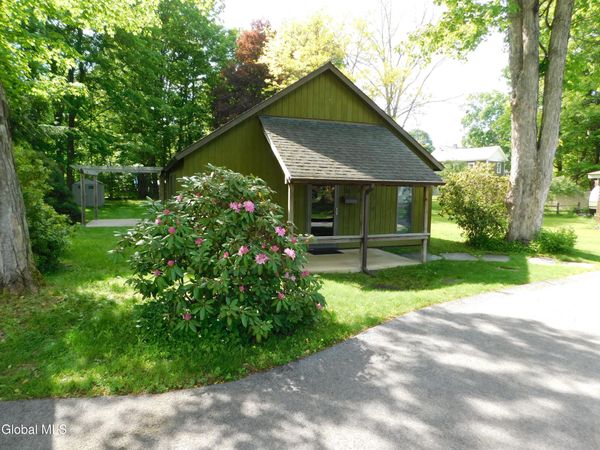 26 S Union Street, Cambridge, NY 12816