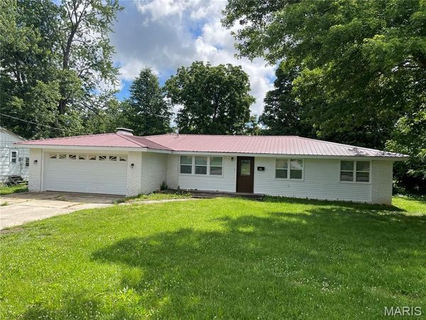1302 S McArthur Street, Salem, MO 65560