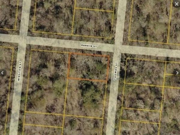 9134001 THOMAS Street , New Orleans, LA 70131