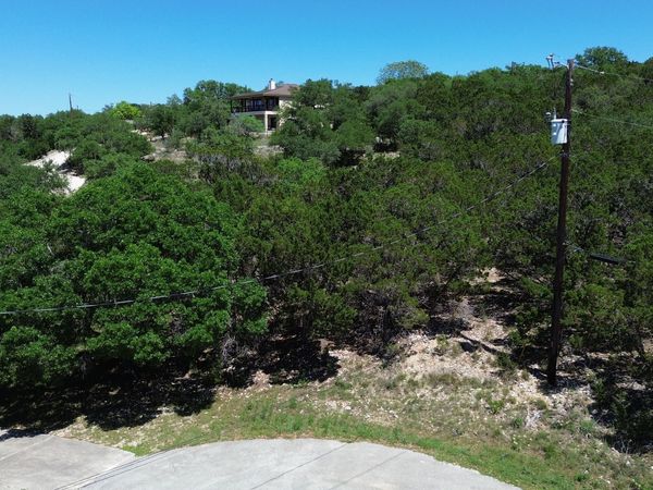 1352 STARDUST DR, Canyon Lake, TX 78133