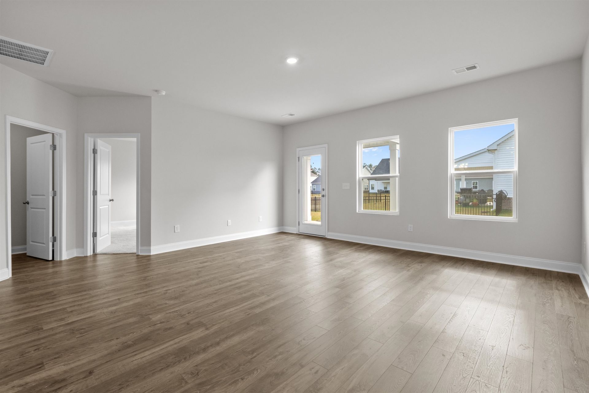 2919 Spain Ln.  Photo 7