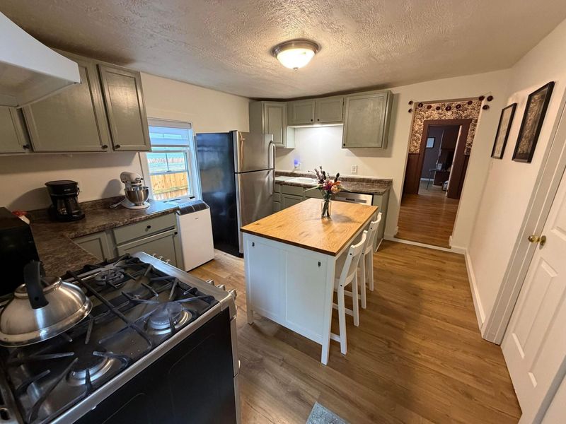 101 W Harrison Street, Delaware, OH 43015 Photo 3