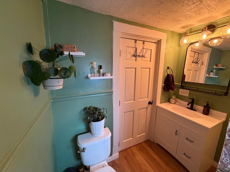 101 W Harrison Street , Delaware, OH 43015 Photo 6