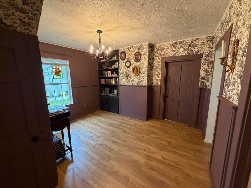 101 W Harrison Street , Delaware, OH 43015 Photo 8