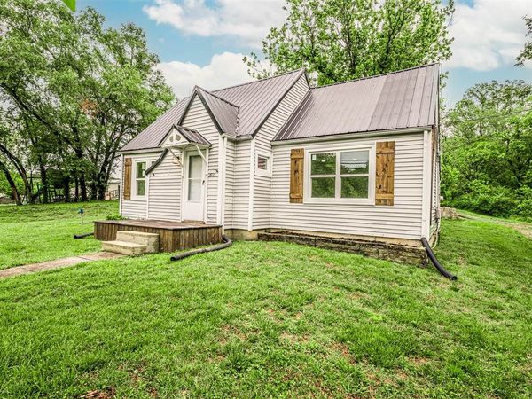 3920 Brownsville Road , Brownsville, KY 42210