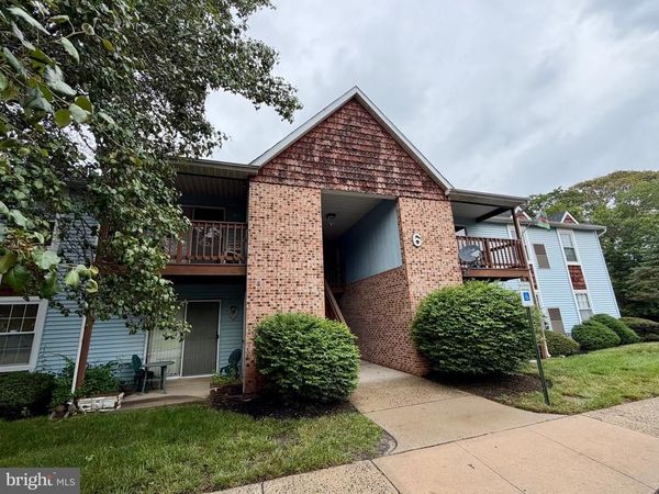 64 DOVER COURT, BLACKWOOD, NJ 08012