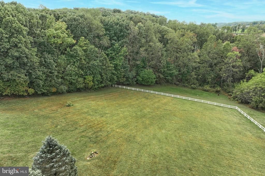 ARNOLD ROAD, GLENVILLE, PA 17329