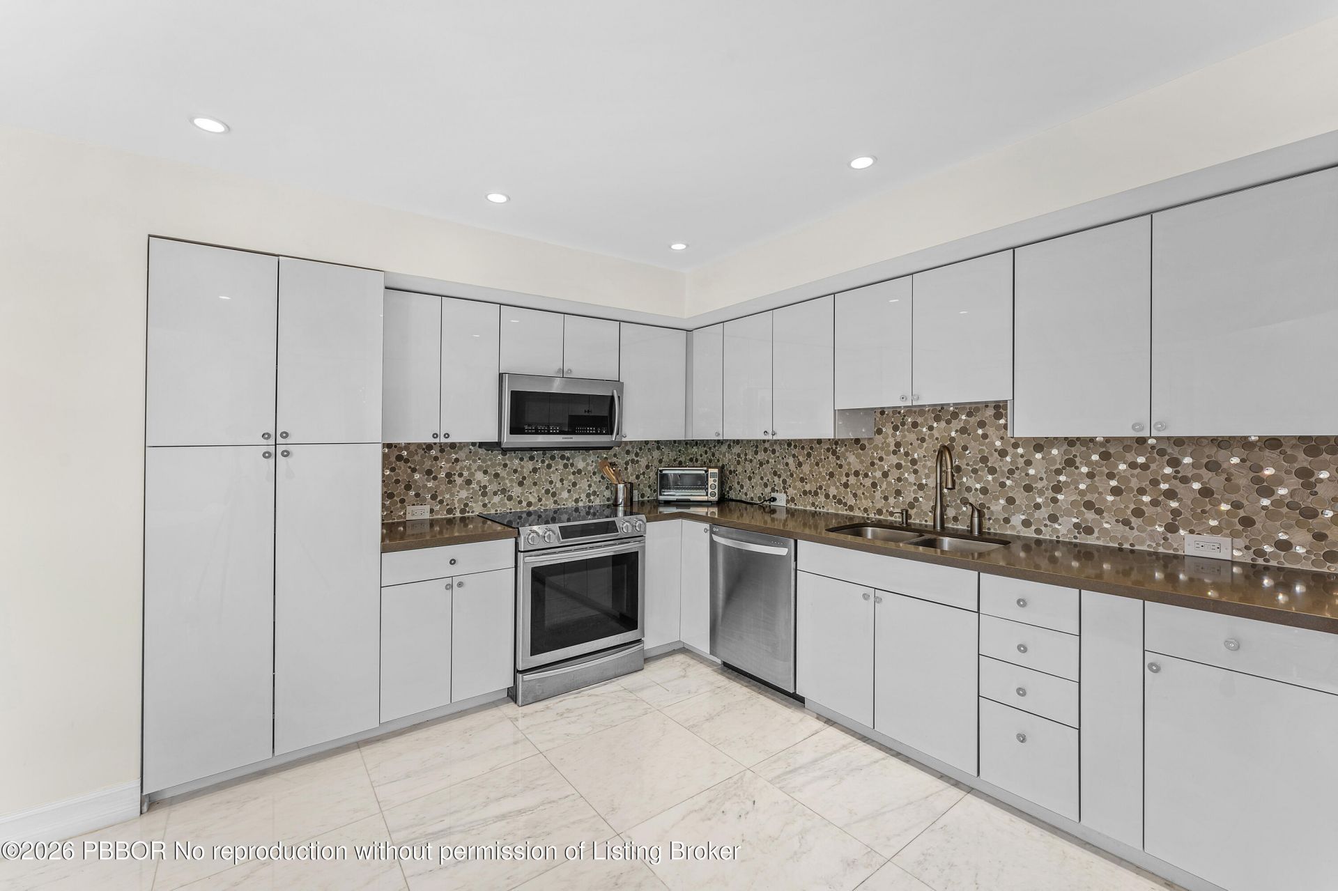 3120 S Ocean Boulevard, Unit 3-202, Palm Beach, FL 33480 Photo