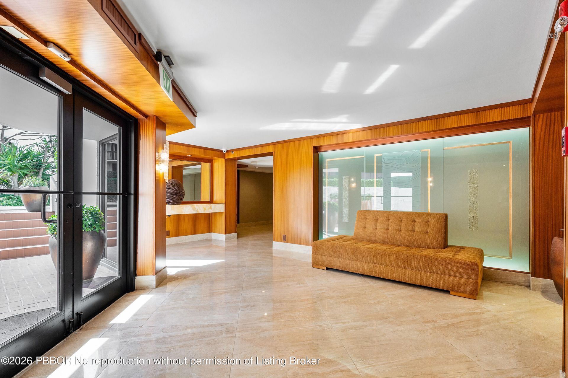 3120 S Ocean Boulevard, Unit 3-202, Palm Beach, FL 33480 Photo