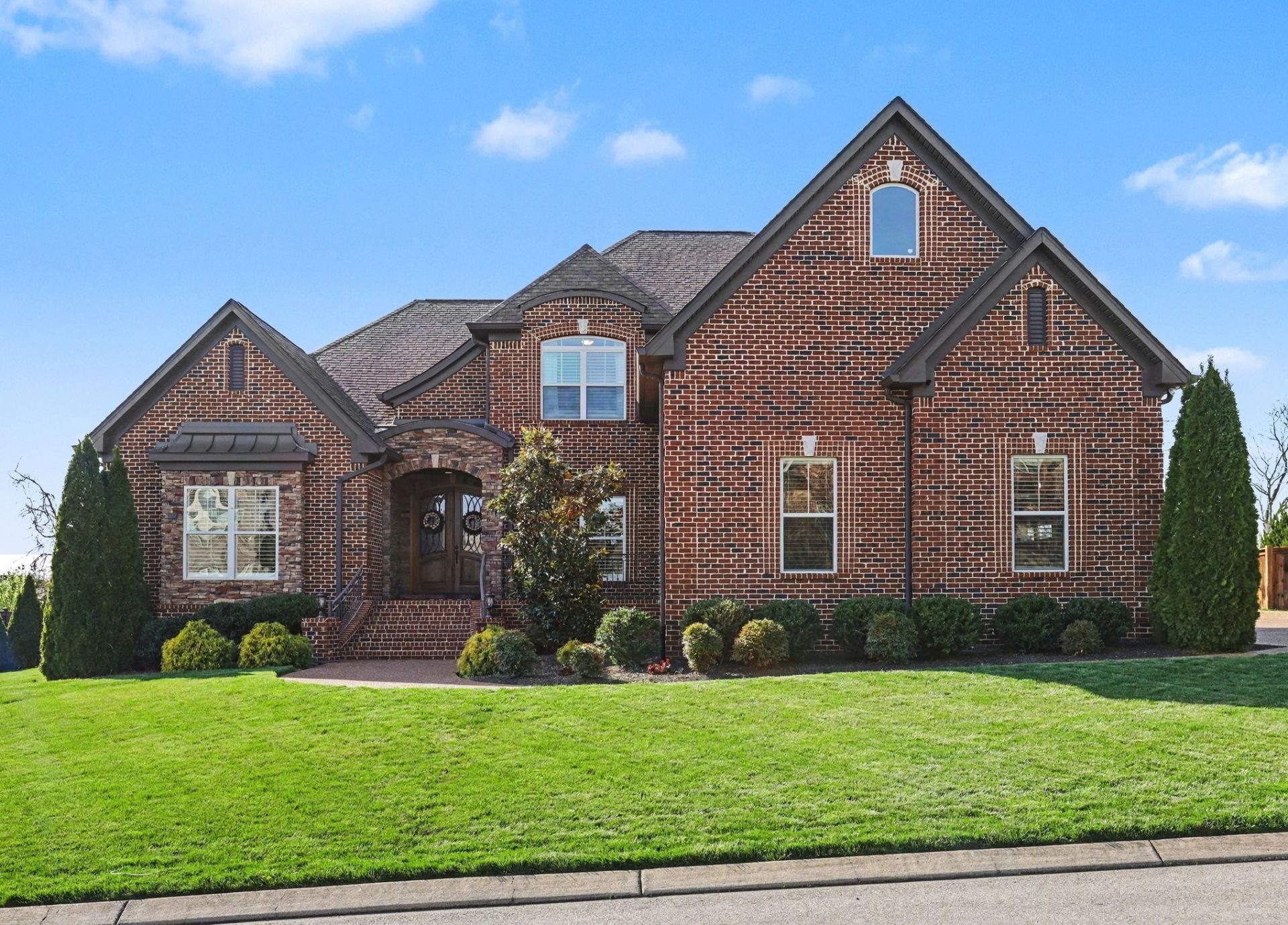 13 Beechwood Ct , Mount Juliet, TN 37122 Main Photo