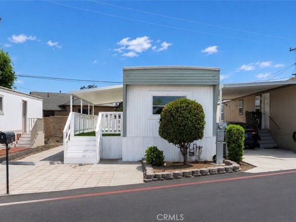 17455 Marygold Avenue, Unit 5, Bloomington, CA 92316