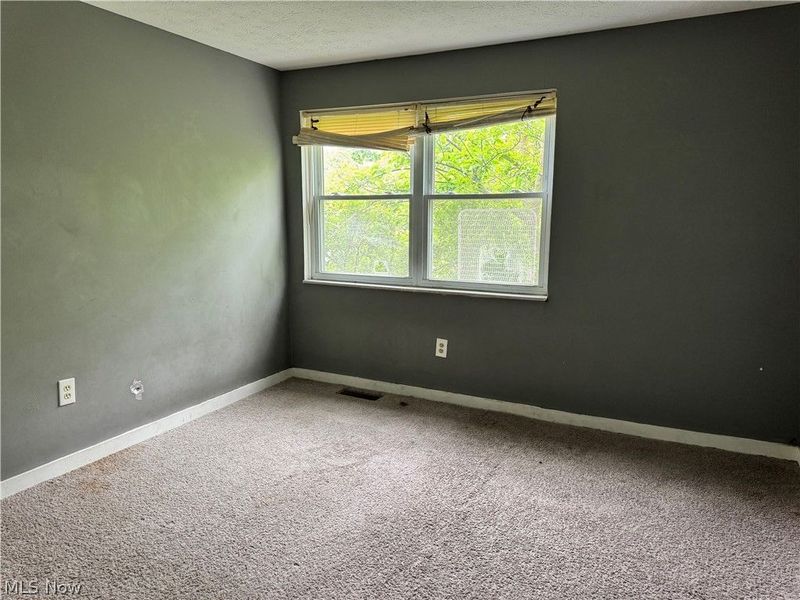 9409 Manor Avenue, Cleveland, OH 44104 Photo 10