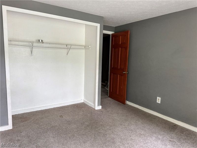 9409 Manor Avenue, Cleveland, OH 44104 Photo 12
