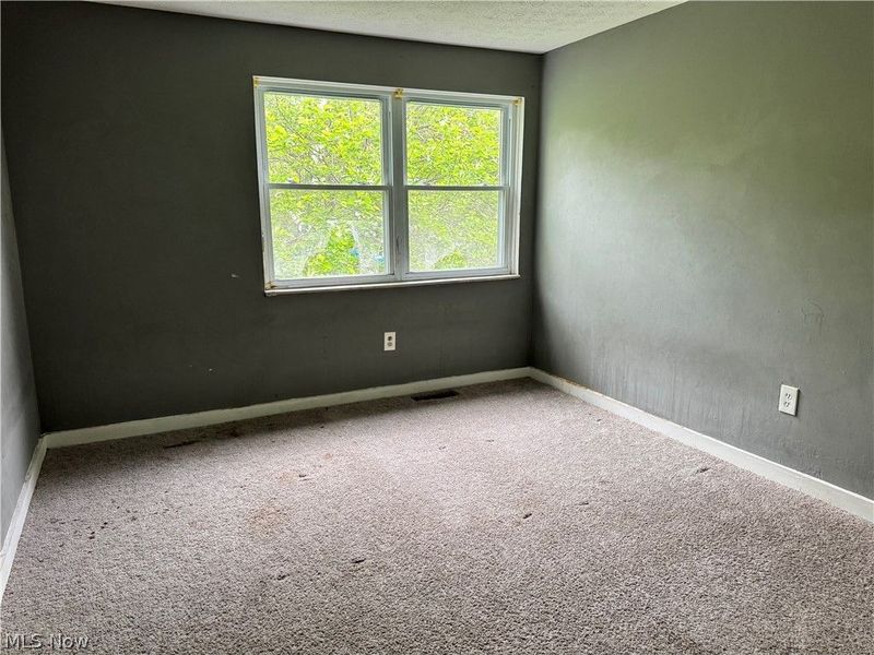 9409 Manor Avenue, Cleveland, OH 44104 Photo 13