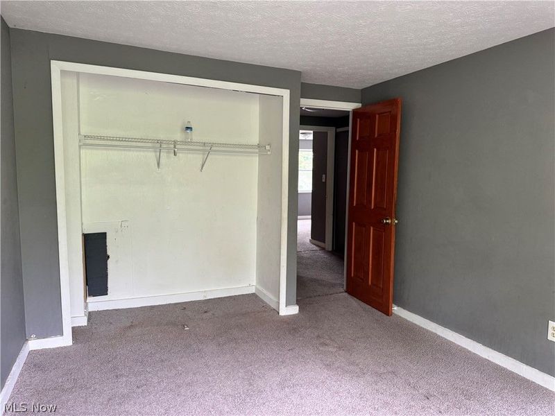 9409 Manor Avenue, Cleveland, OH 44104 Photo 14