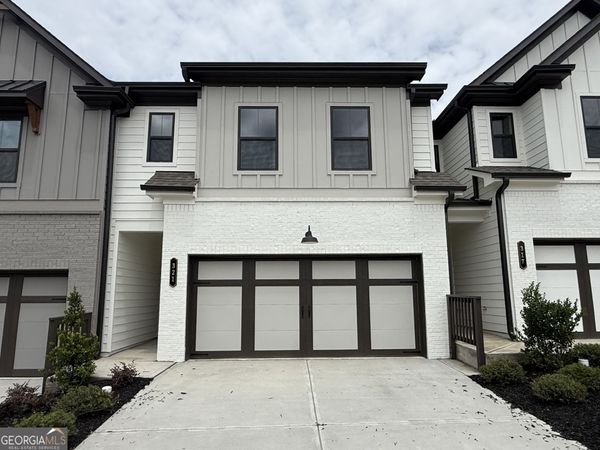 321 Brook Landing Circle, Auburn, GA 30011