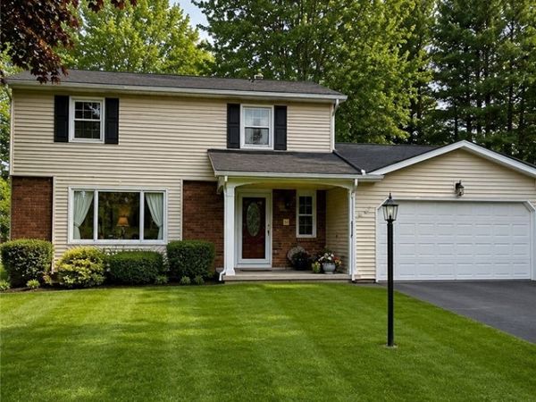 227 Belvista Drive , Rochester, NY 14625