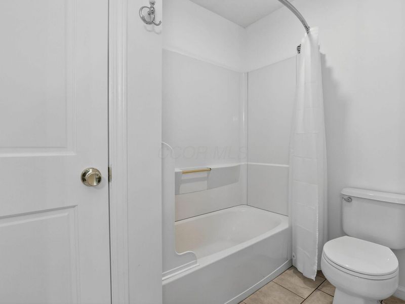 1938 W Glenhurst Drive NW, Lancaster, OH 43130 Photo 55