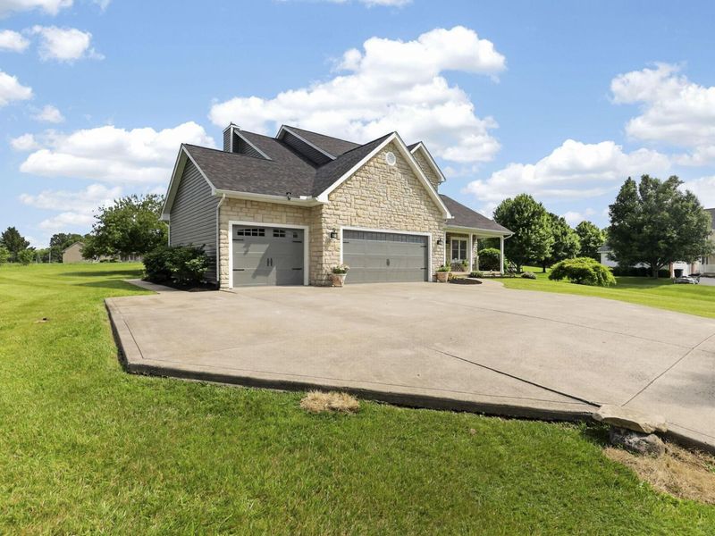 1938 W Glenhurst Drive NW, Lancaster, OH 43130 Photo 85