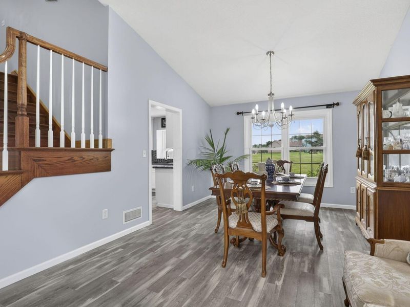 1938 W Glenhurst Drive NW, Lancaster, OH 43130 Photo 9