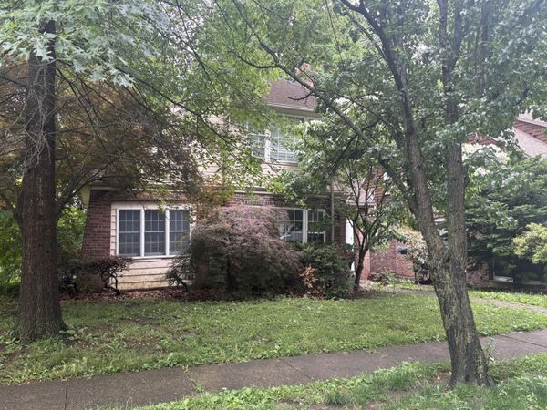 748 Convers Avenue , Zanesville, OH 43701