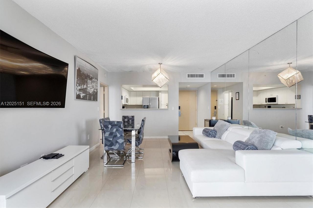 17375 Collins Ave , Unit 1507, Sunny Isles Beach, FL 33160 Photo