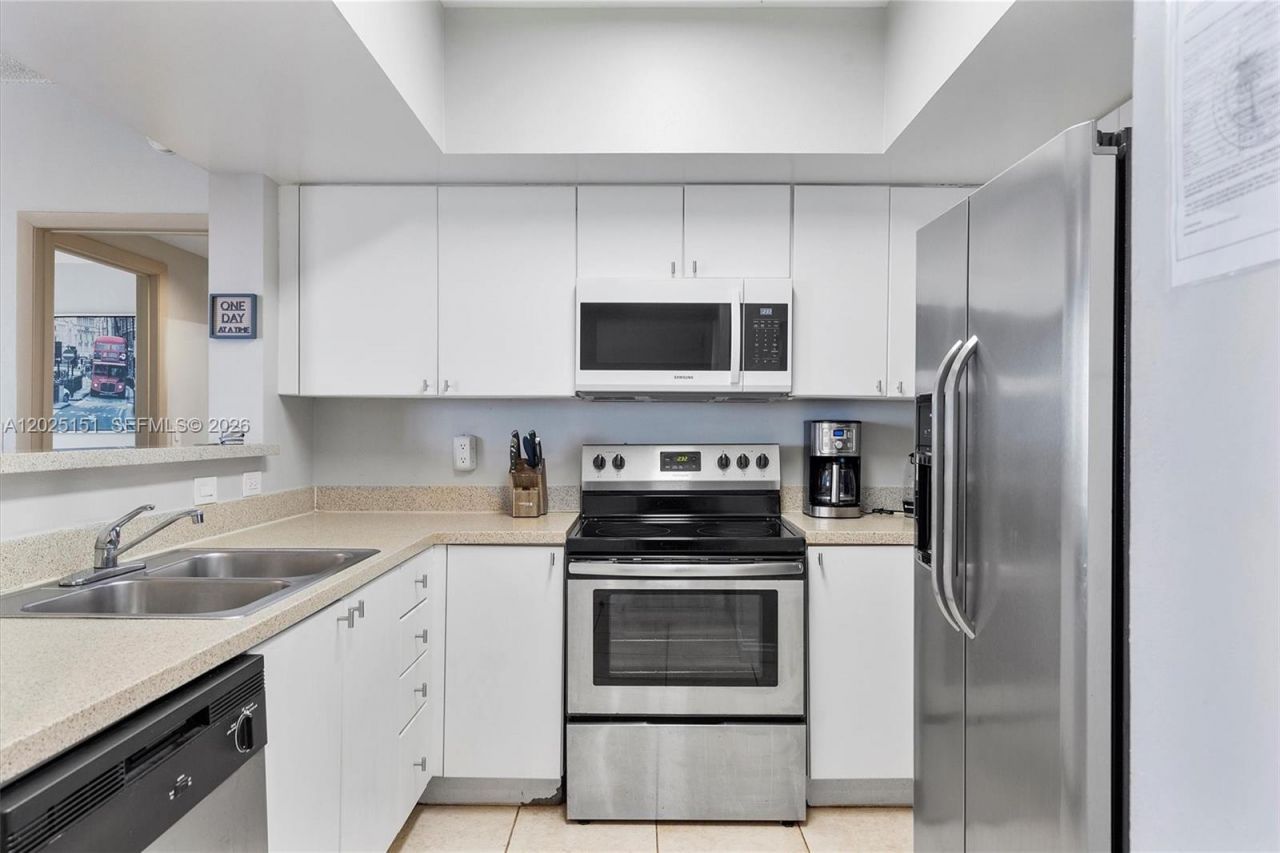 17375 Collins Ave , Unit 1507, Sunny Isles Beach, FL 33160 Photo