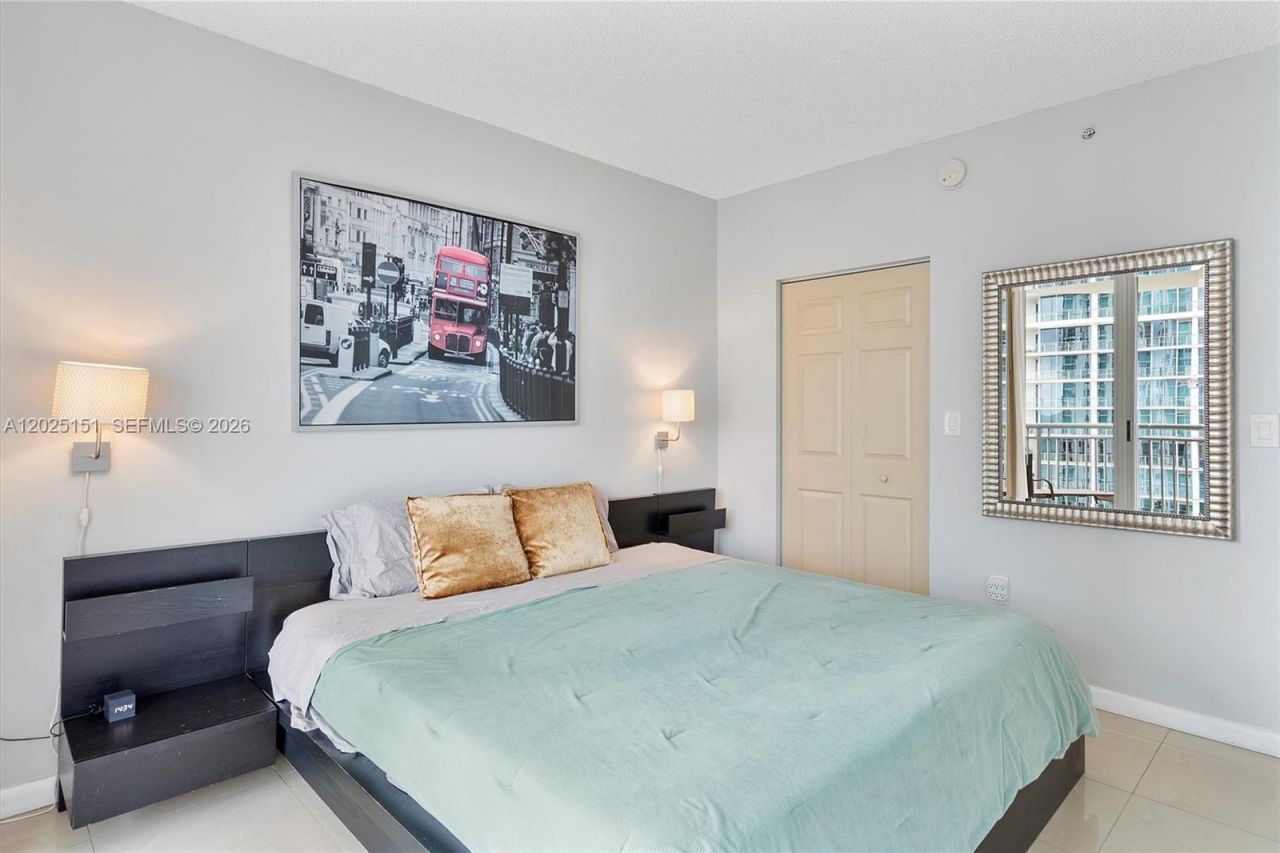 17375 Collins Ave , Unit 1507, Sunny Isles Beach, FL 33160 Photo