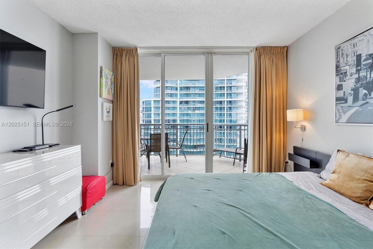 17375 Collins Ave , Unit 1507, Sunny Isles Beach, FL 33160 Photo