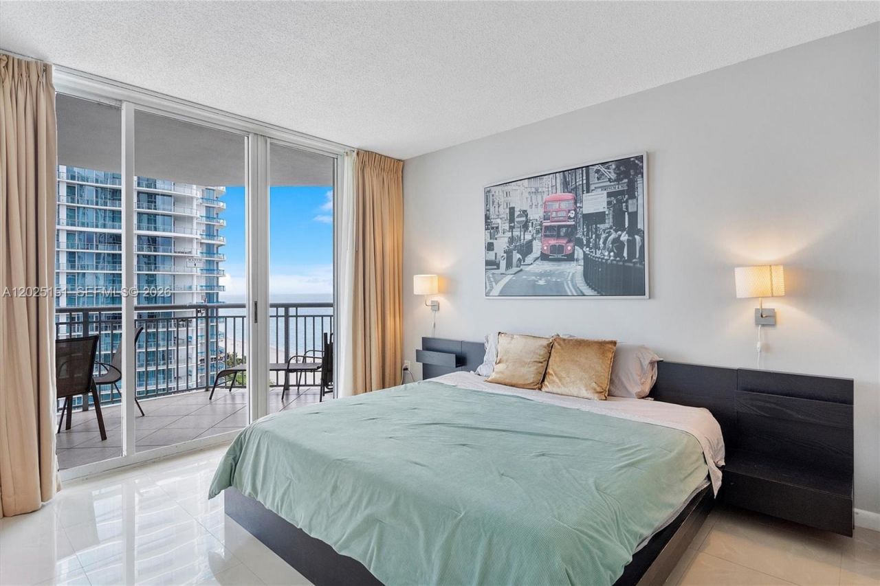 17375 Collins Ave , Unit 1507, Sunny Isles Beach, FL 33160 Photo
