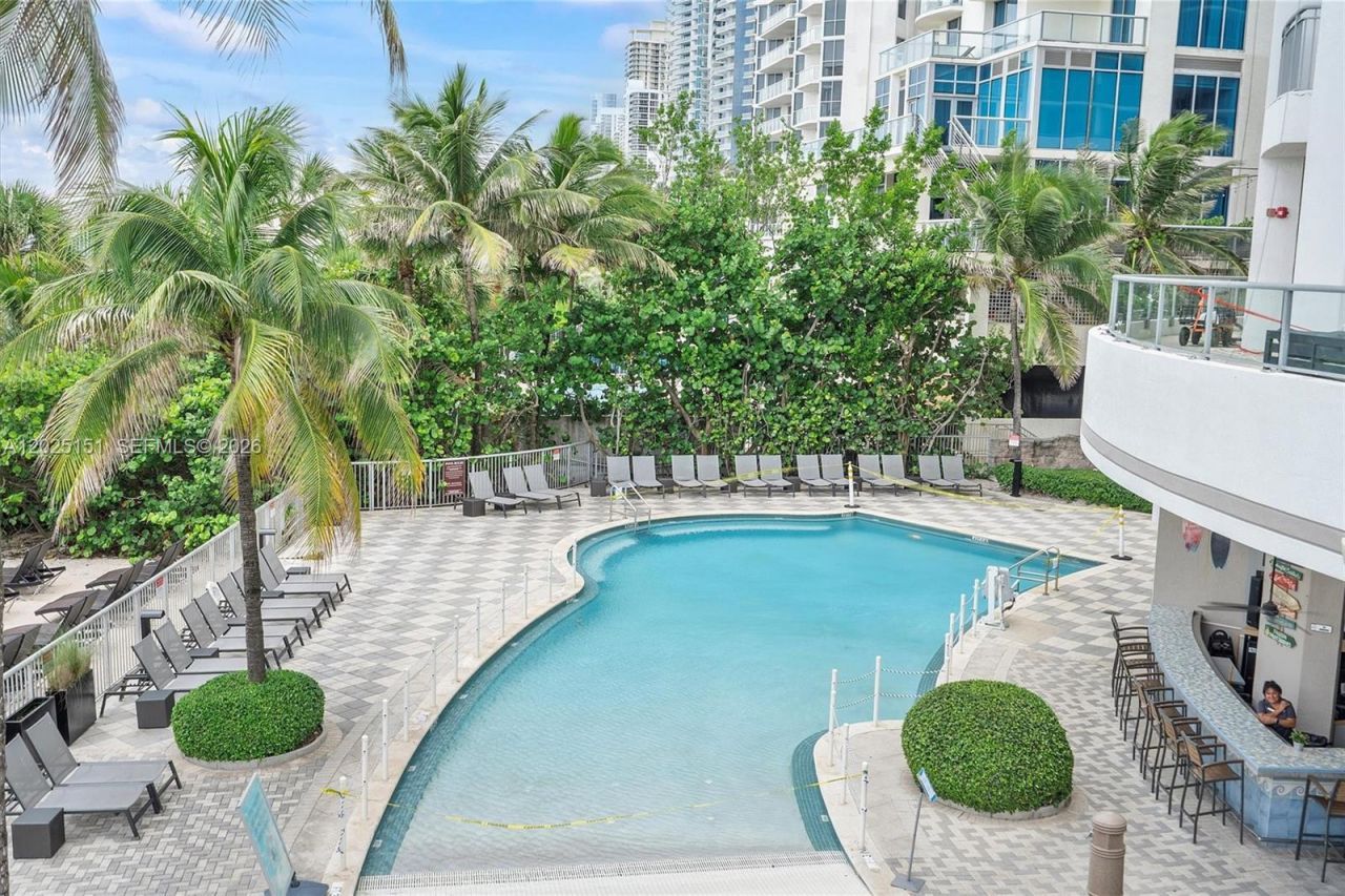 17375 Collins Ave , Unit 1507, Sunny Isles Beach, FL 33160 Photo