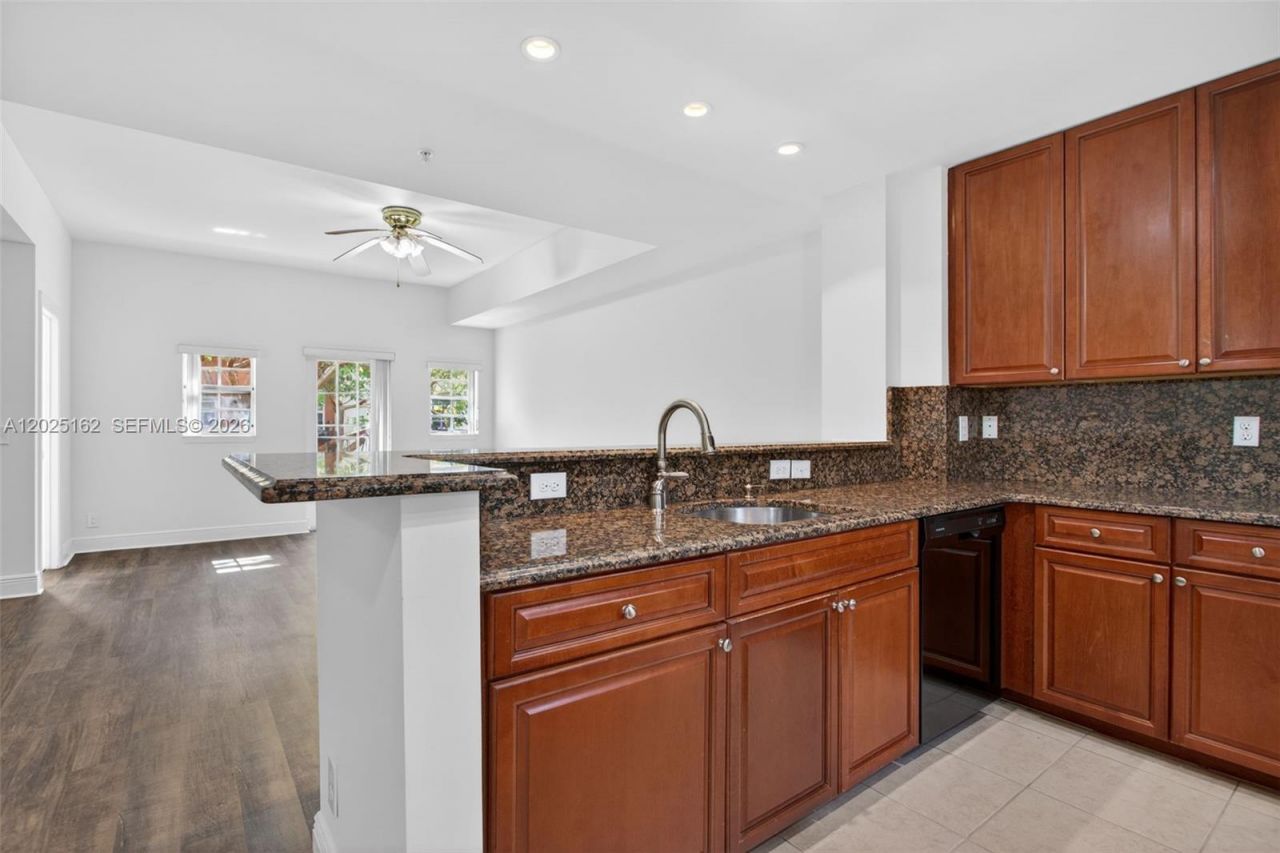 626 SW 1st Dr , Pompano Beach, FL 33060 Photo