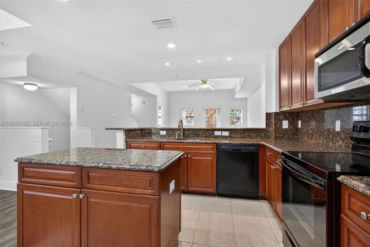 626 SW 1st Dr , Pompano Beach, FL 33060 Photo