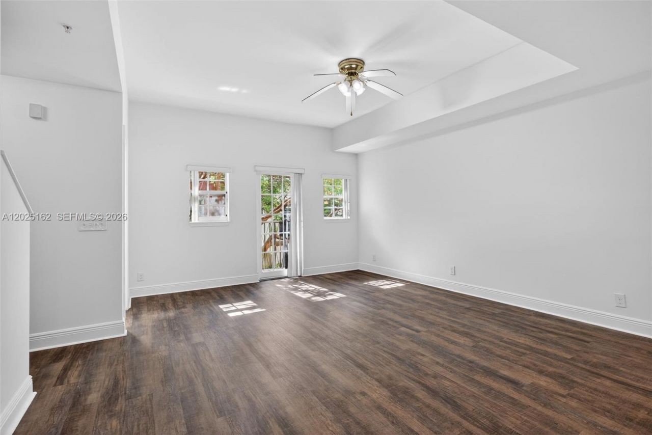626 SW 1st Dr , Pompano Beach, FL 33060 Photo