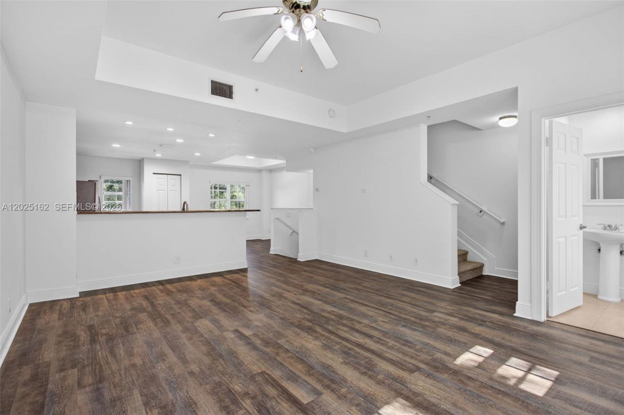 626 SW 1st Dr , Pompano Beach, FL 33060 Photo