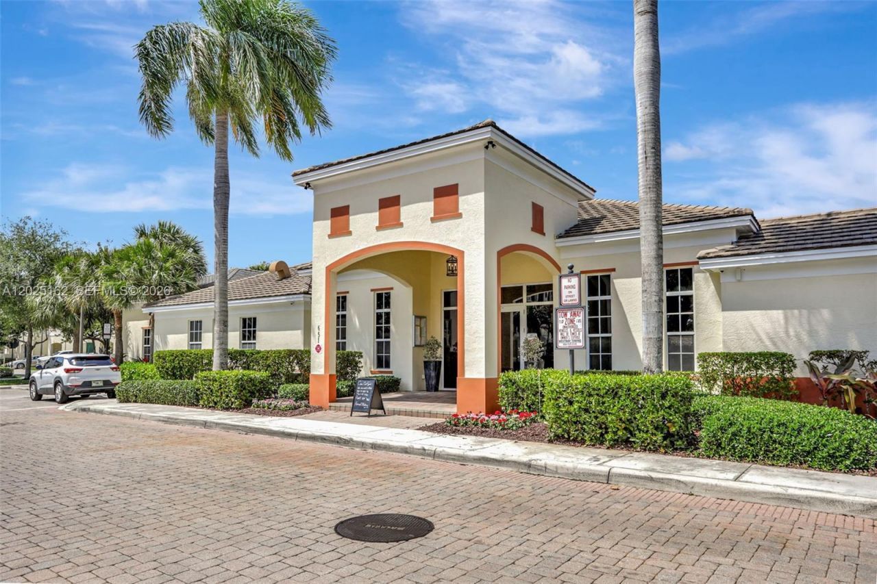 626 SW 1st Dr , Pompano Beach, FL 33060 Photo