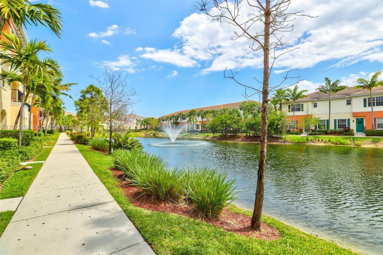626 SW 1st Dr , Pompano Beach, FL 33060 Photo