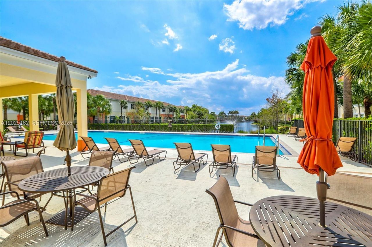 626 SW 1st Dr , Pompano Beach, FL 33060 Photo