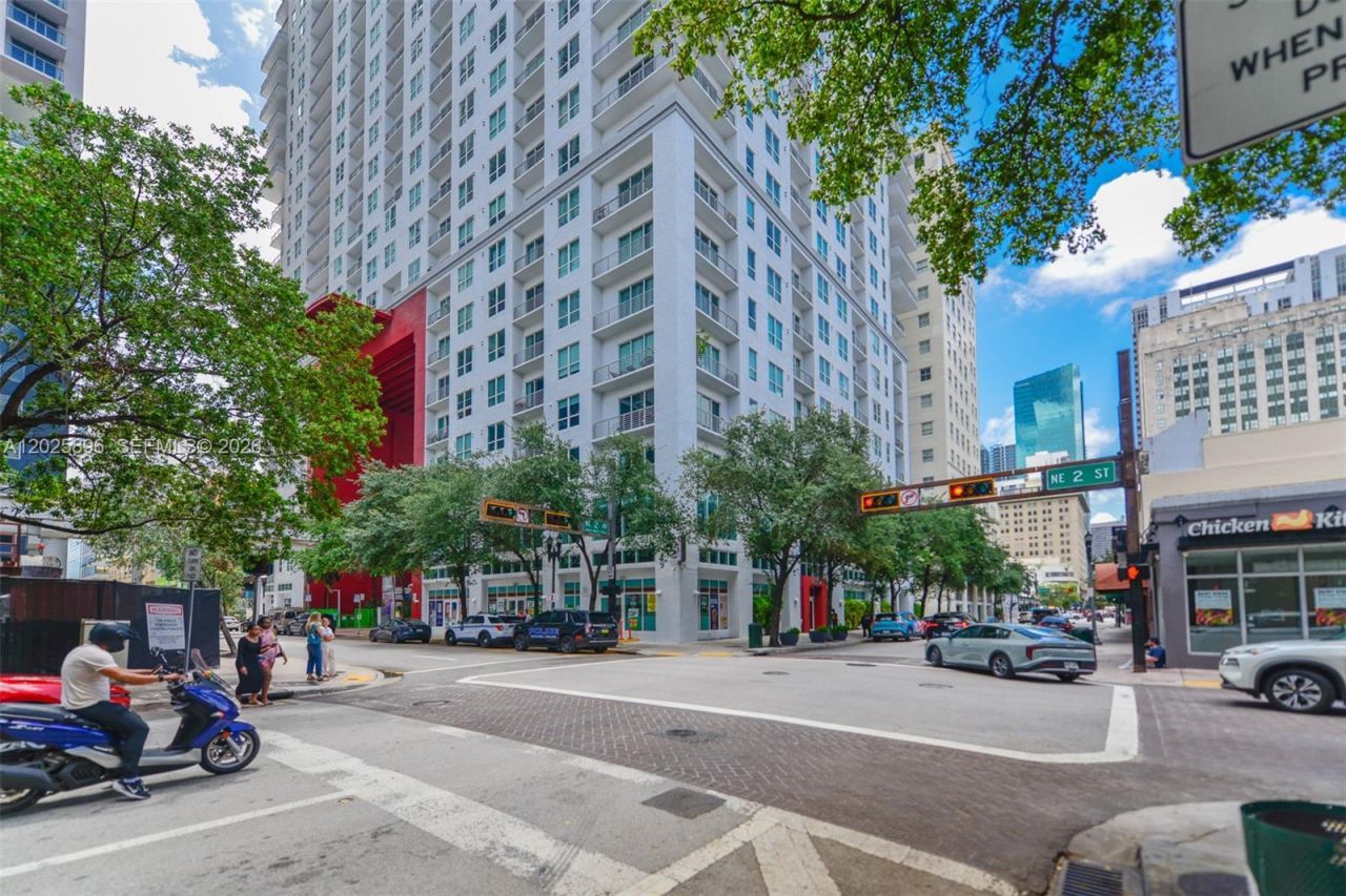133 NE 2nd Ave, Unit 1512, Miami, FL 33132 Photo